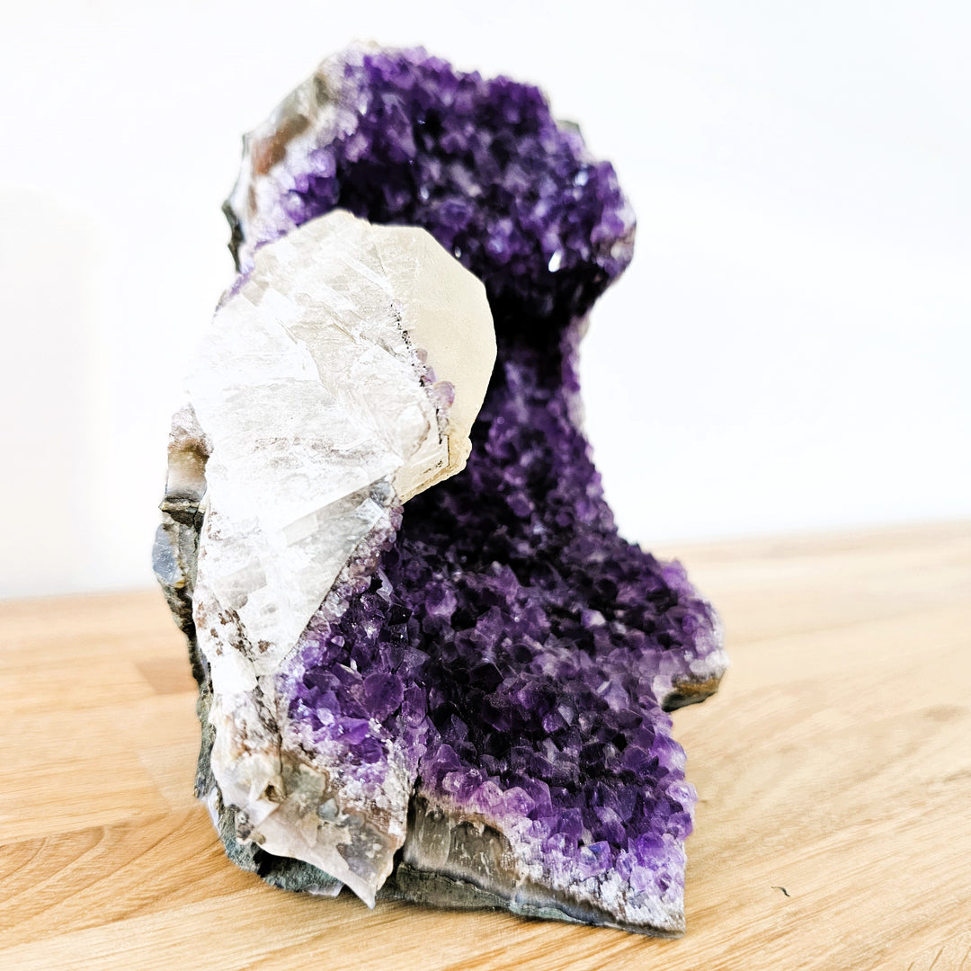 Amethyst Druse mit Calcit, Ø ca. 15 cm, A Qualität
