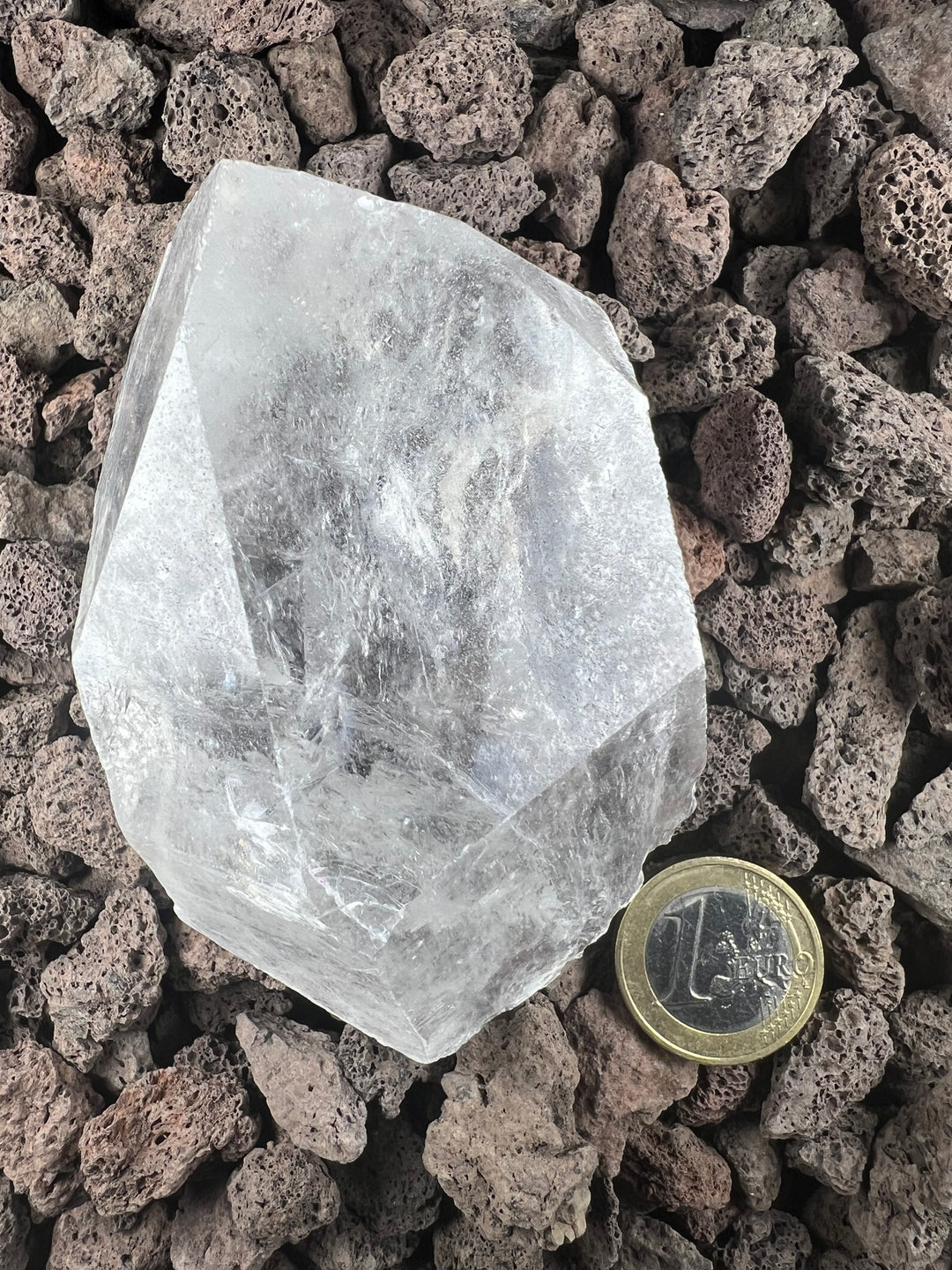 Dein Stein-Freund: "Lemu" – Träger lemurischer Weisheit und kosmischer Erinnerung Lemurischer Bergkristall | Einzelstück unbehandelt | ca. 237g | 8cm