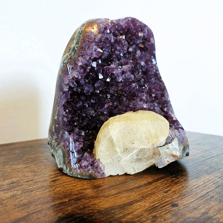 Amethyst Druse mit Calcit, Ø ca. 15 cm, A Qualität