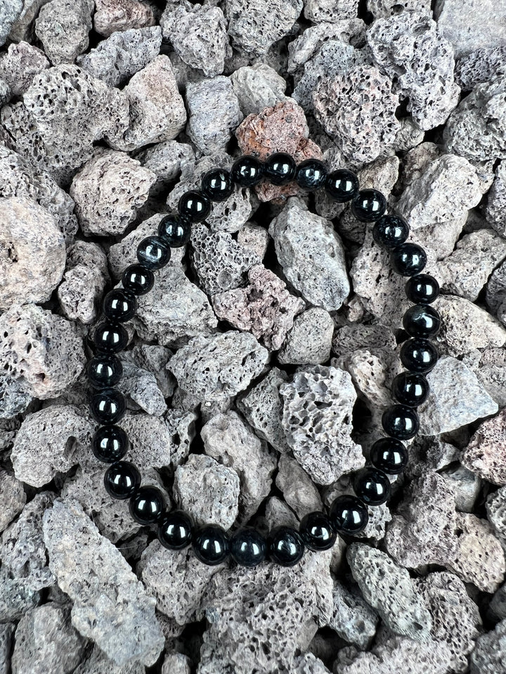 Schwarzer Turmalin Kugelarmband 6 mm – Schutz, Stabilität und zeitlose Kraft