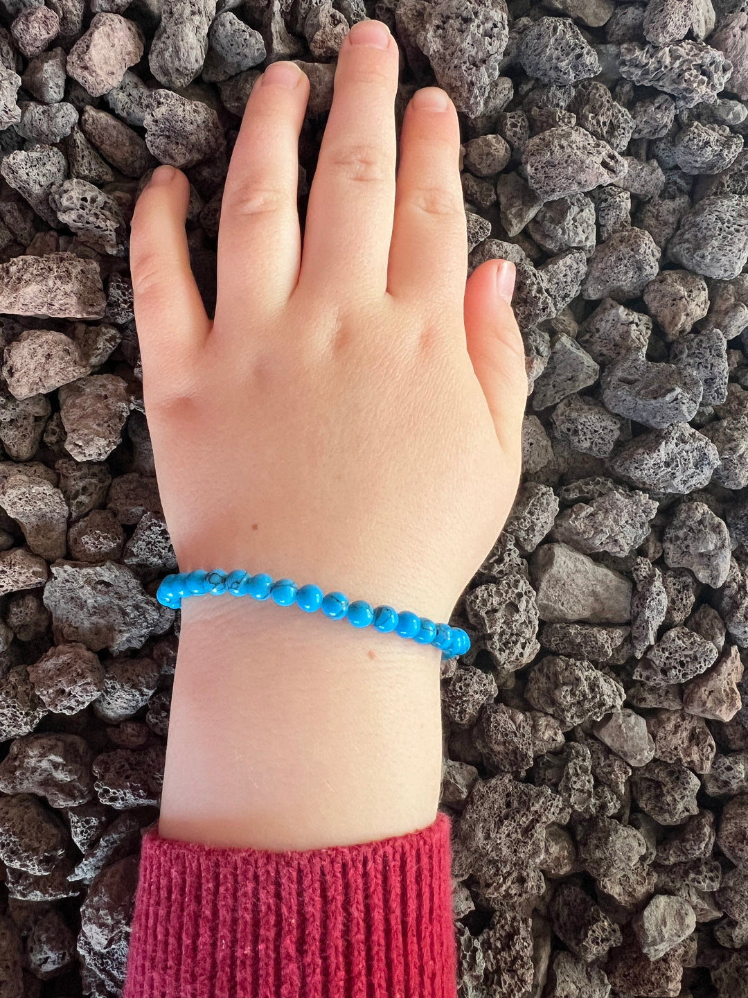 Türkis Kinderarmband 4 mm – Schutz und Lebensfreude in leuchtenden Farben