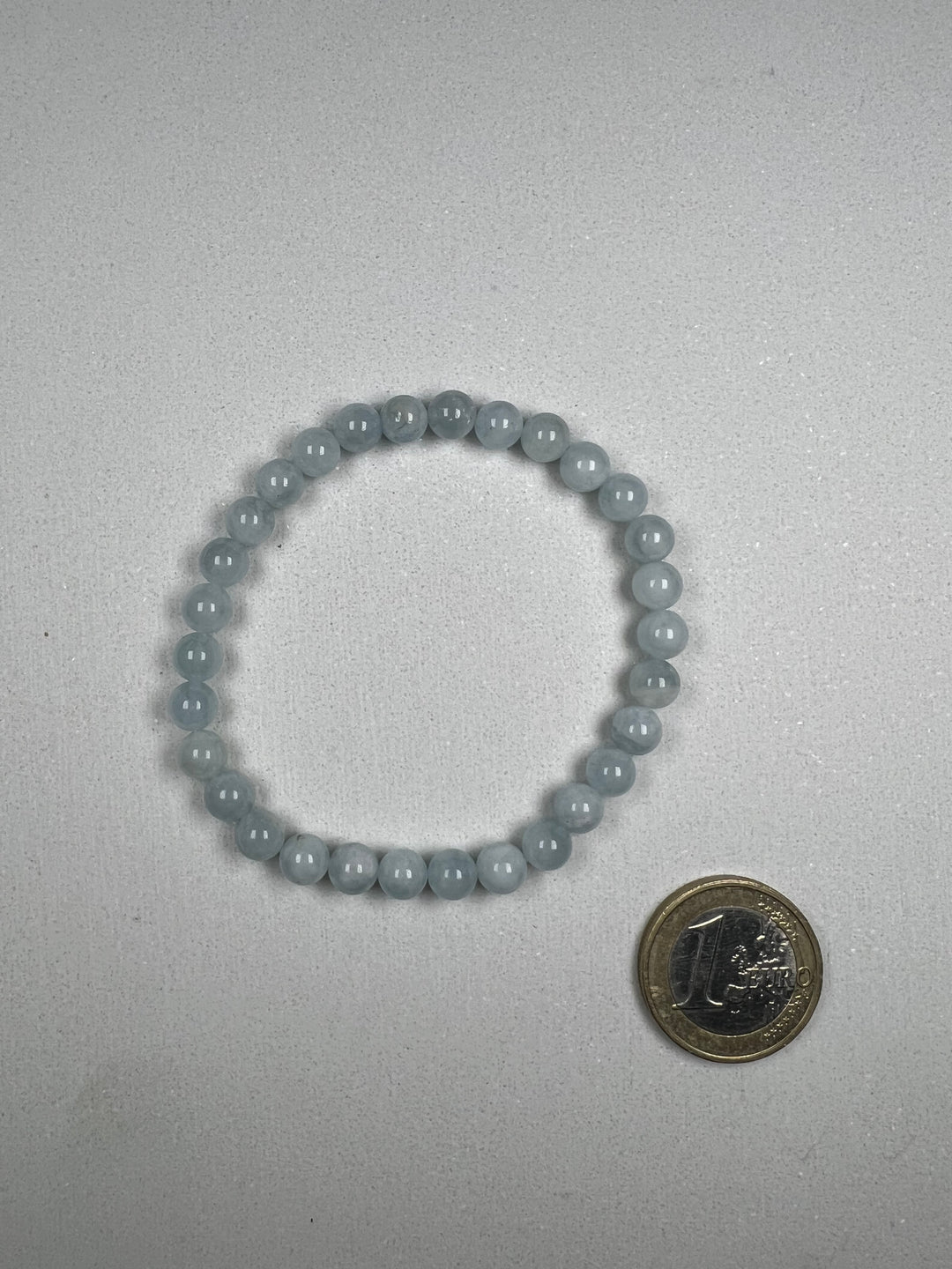 Aquamarin Kugelarmband 6 mm – Klarheit, Leichtigkeit und zeitlose Eleganz