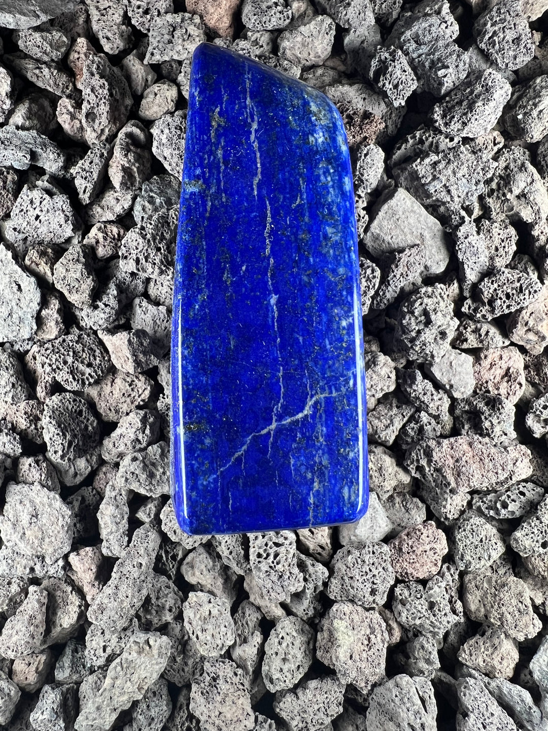 Dein Stein-Freund: "Lapi" – Hüter der Wahrheit & inneren Weisheit Lapislazuli | Einzelstück aus Pakistan | ca. 312g | 8cm