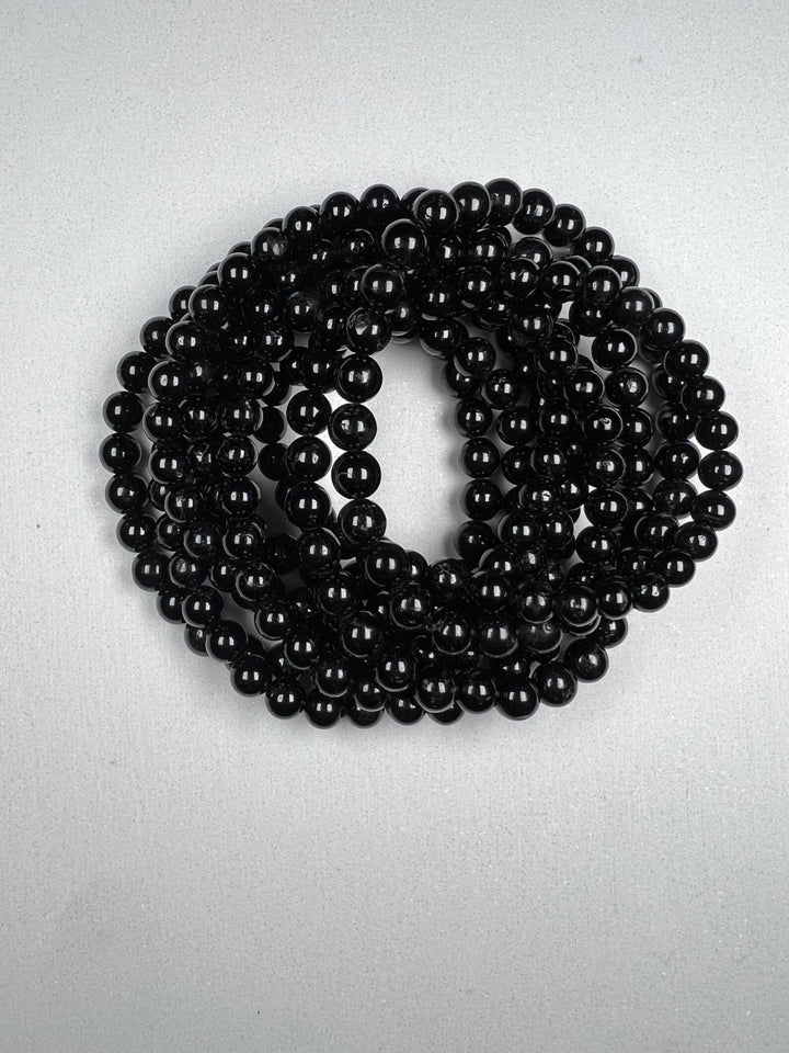 Schwarzer Turmalin Kugelarmband 6 mm – Schutz, Stabilität und zeitlose Kraft