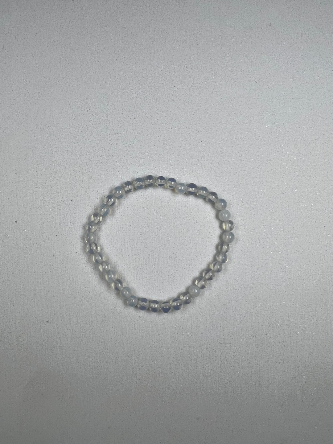 Perlmutt Kinderarmband 4 mm – Sanfte Eleganz und natürlicher Schimmer