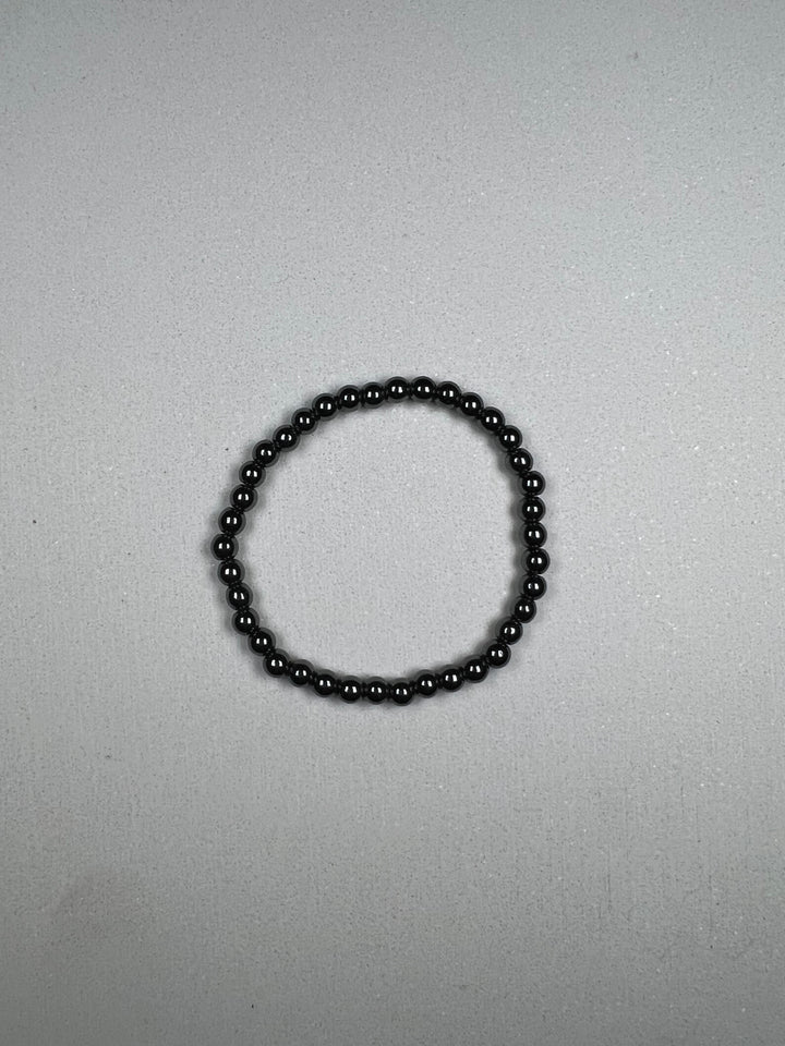 Hämatit Kinderarmband 4 mm – Stärke und innere Balance