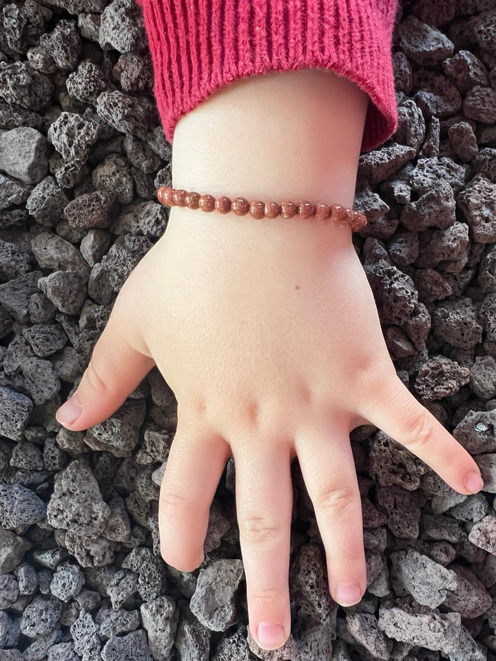 Goldfluss Kinderarmband 4 mm – Funkelnder Begleiter für kleine Träumer