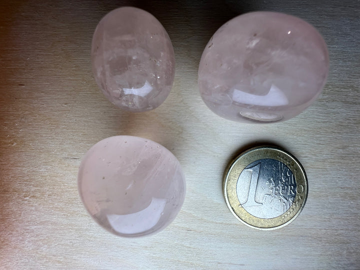 Rosenquarz Trommelsteine, ca. 12g, Ø 2 - 3,5 cm, A+ Qualität
